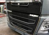 Listwy ozdobne na grill obrzeże, 12 części; Volvo FH4 >2013