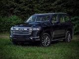 Zestaw dwóch lamp LED Lazer Triple-R 750 Std w grill z zestawem montażowym TOYOTA LC300 2022-