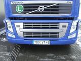 Listwy ozdobne ze stali nierdzewnej na grill na malowane części; Volvo FH III >2008