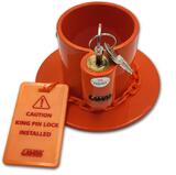 Zabezpieczenie sworznia królewskiego naczepy