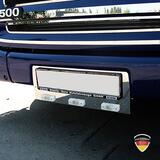 Listwa ozdobna ze stali nierdzewnej pod tablicę rejestracyjną z LED Scania R