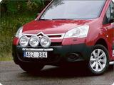 Rama przednia Q-light Citroën Berlingo 08-; dla 3 lamp