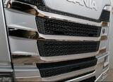 Długie listwy ozdobne na wloty powietrza Scania S i R (2017-)