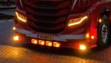 Zestaw pomarańczowych modułów świateł DRL do IVECO S-WAY 2020-