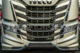 Nakładki ozdobne ze stali nierdzewnej na grill Iveco S-WAY