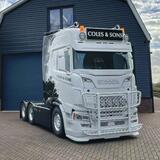 Osłona przeciwsłoneczna "Mexicano" na 5 świateł obrysowych nowego typu 38,5 cm wysokości do SCANIA NG 2016-