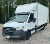 Osłona przeciwsłoneczna MB Sprinter 2006-2018 i 2018-; VW Crafter 2006-2016, z 5 białymi obrysami Strands Dark Knight, z zestawem montażowym