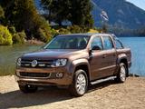 Zestaw dwóch lamp LED Lazer Triple-R 750 Std w grill z zestawem montażowym VW Amarok 2011-2016