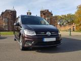 Zestaw dwóch lamp LED Lazer Linear-6 Std w grill z zestawem montażowym VW Caddy 2015-2020