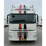 Osłona przeciwsłoneczna VOLVO FH4/FH5/AERO/FM5 aluminium wysokość 28,5 cm z wycięciem górnym na 5 lamp obrysowych nowego typu Fox Parts - prosta