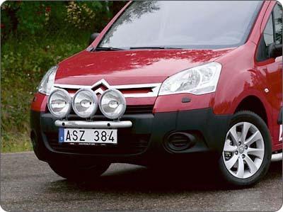 Rama przednia Q-light Citroën Berlingo 08-; dla 3 lamp - zdjęcie 1