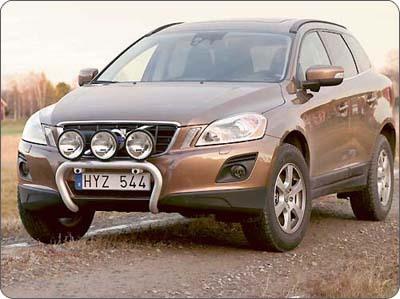 Osłona czołowa X-rack Volvo XC60 08-; 3 lamps art.nr X900083 - zdjęcie 1