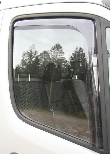 Owiewki na szyby boczne MB Sprinter 2006-06/2018; VW Crafter 2006-2017 - zdjęcie 1