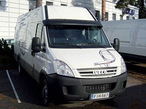Osłona przeciwsłoneczna IVECO Daily 1994-04/2014; RENAULT Master/Mascott 1996-06/2010; OPEL Movano 1996-06/2010, z zestawem montażowym - zdjęcie 1