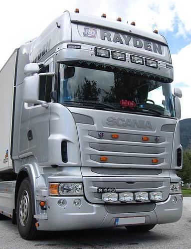 Osłona przeciwsłoneczna SCANIA 4/R -06/2013, kabina Topline, na 2 obrysy i 4 reflektory, głęboka - zdjęcie 1