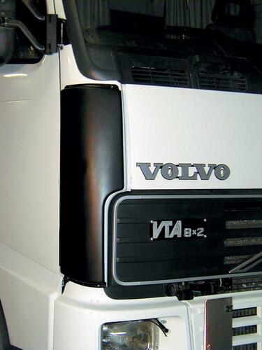 Policzki Owiewki przeciwbłotne VOLVO FH12/16 -2001 - zdjęcie 1