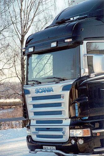 Osłona przeciwsłoneczna SCANIA 4/R -06/2013, kabina Normal/Highline, na 2 obrysy i 2 reflektory - zdjęcie 1