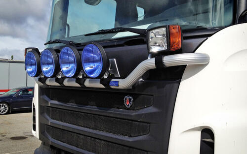 Rama w podszybie Scania seria R kabina P - zdjęcie 1