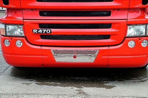 Listwa ozdobna ze stali nierdzewnej pod tablicę rejestracyjną Scania R - zdjęcie 1