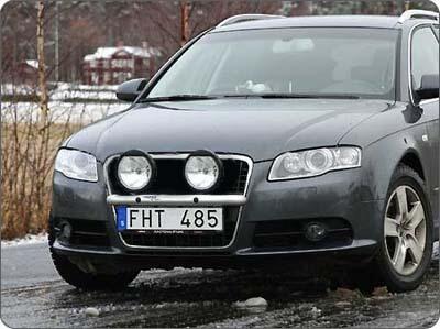 Rama przednia Q-light Audi A4 07-08; dla 2 lamp - zdjęcie 1
