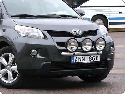Rama przednia Q-light Toyota Urban Cruiser 09-; dla 3 lamp art.nr Q900132 - zdjęcie 1