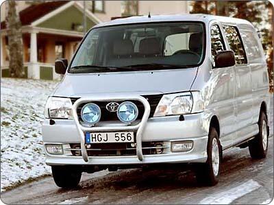 Osłona czołowa X-rack Toyota Hiace 07-; dla 2 lamp  art.nr X900078 - zdjęcie 1