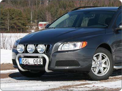 Osłona czołowa X-rack Volvo V70II 08-; dla 3 lamp art.nr X900087 - zdjęcie 1