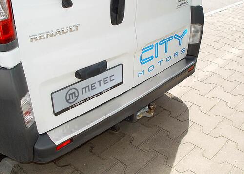 Płyta na tylny zderzak BUMPER PLATE Renault Trafic 01-14 i 14- / Opel Vivaro 01-14 i 14- / Nissan Primastar 01-14/ Nissan NV 300 15- - zdjęcie 1