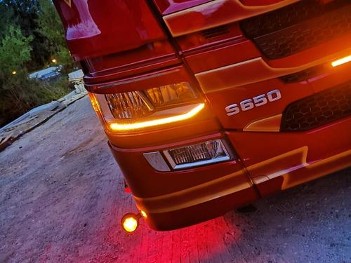 Zestaw pomarańczowych modułów LED świateł DRL reflektorów SCANIA R/S 2016- - zdjęcie 1