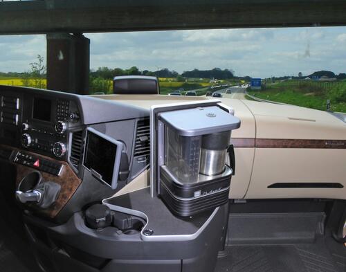 Półka pod ekspres do kawy KIRK na 6 filiżanek MB ACTROS(2011-) AROCS Szerokość kabiny 2500mm - zdjęcie 1