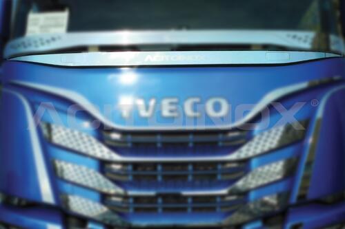 Nakładka ozdobna ze stali nierdzewnej na podszybie do Iveco S-Way - zdjęcie 1