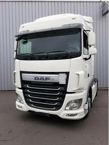 Osłona przeciwsłoneczna DAF XF 95/105/106 -2016, kabina Space Cab, z zestawem montażowym - zdjęcie 1