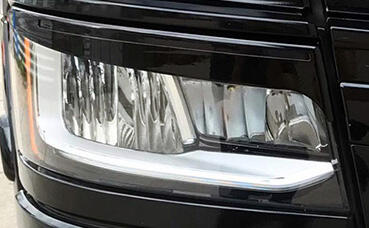 Wykończenie lamp przednich brewki Scania S&R 2016- bez wycięcięcia do reflektorów H7 - zdjęcie 1