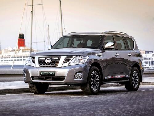 Zestaw dwóch lamp LED Lazer Triple-R 750 Std w grill z zestawem montażowym NISSAN Patrol Y62 SERIES 4 2018-2020 - zdjęcie 1
