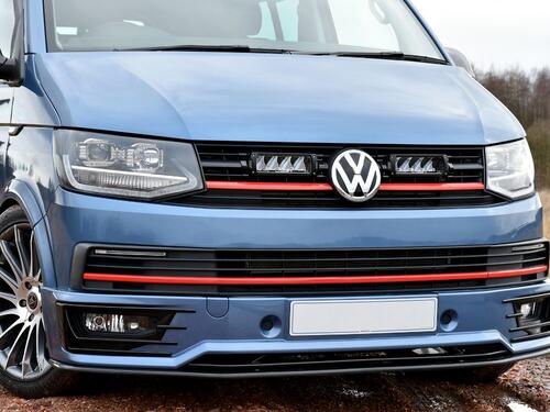 Zestaw dwóch lamp LED Lazer Triple-R 750 Std w grill z zestawem montażowym VW T6 (Highline) 2015-2019 - zdjęcie 1
