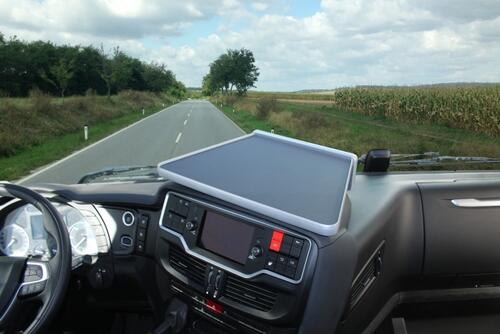 Półka na środkową część konsoli do IVECO S-WAY AS oraz STRALIS HI-WAY (kolor anthracite/aluminium) - zdjęcie 1
