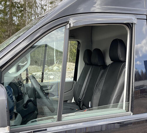 Owiewki na szyby boczne MAN TGE; VW Crafter 2017-, wersja górna - zdjęcie 1