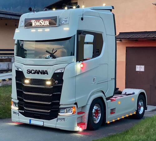 Osłona podszybia 19,5 cm TruckKing Scania S/R 08.2016 - - zdjęcie 1