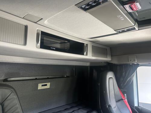 Zestaw montażowy mikrofali Viklight do Volvo FH low cab - zdjęcie 1