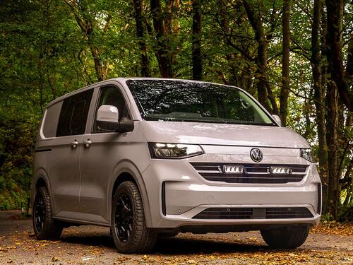 Zestaw dwóch lamp LED Lazer Triple-R 750 w grill z zestawem montażowym VW T7 25- - zdjęcie 1