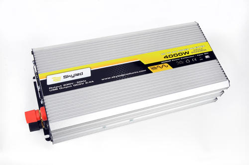 Przetwornica SKYLED 4000W (moc chwilowa) z USB, pełny sinus DC12V AC220V-240V, nr kat. 2262000122 - zdjęcie 1