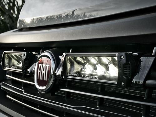 Zestaw dwóch lamp LED Lazer Triple-R 750 Elite w grill z zestawem montażowym FIAT Ducato 2014-2022 - zdjęcie 1