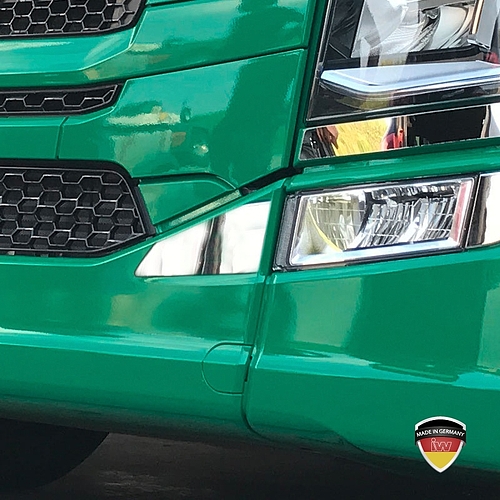Listwy ozdobne ze stali nierdzewnej Ozdobne przedłużenie lamp przeciwmgielnych w Scania S i R (2017-) - zdjęcie 1