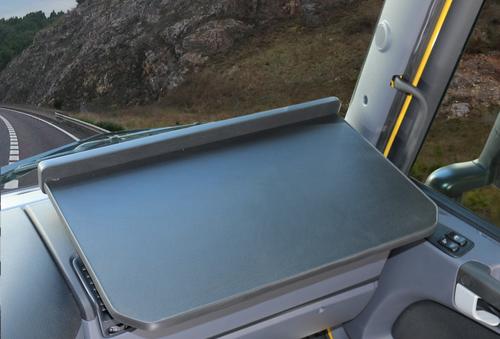 Półka na prawą stronę deski Scania R2 (10/2009-) - zdjęcie 1