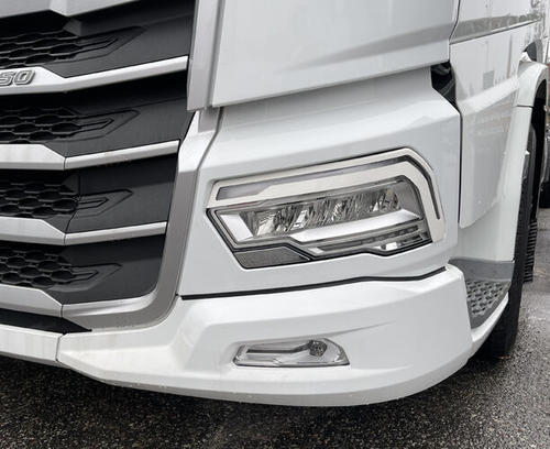 Wykończenie lamp przednich brewki DAF XD/XF/XG/XG+, 2022- - zdjęcie 1