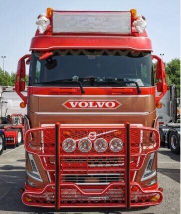 Osłona przeciwsłoneczna TruckKing VOLVO FH4/FH5, z zestawem montażowym, głębokość 29 cm - zdjęcie 1