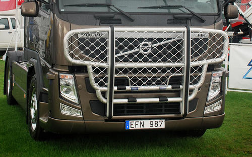 Osłona czołowa kangur TRUX typu Offroad do Volvo FH3/FM3, nr kat. B14-351 - zdjęcie 1