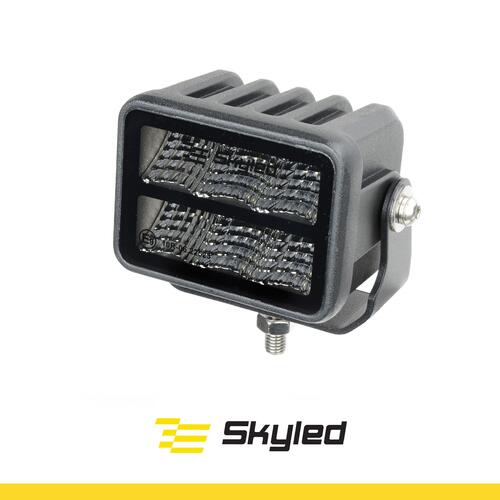 Lampa robocza SKYLED Amnis 30F 10-32V, 30W, 2520 Lm (światło rozproszone) R10 - zdjęcie 1
