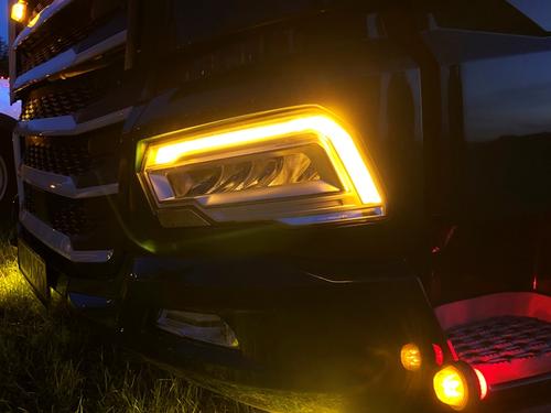 Zestaw pomarańczowych modułów świateł DRL do DAF XF/XG/XG+ 2021- - zdjęcie 1