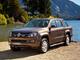 Zestaw dwóch lamp LED Lazer Triple-R 750 Std w grill z zestawem montażowym VW Amarok 2011-2016 - zdjęcie 2